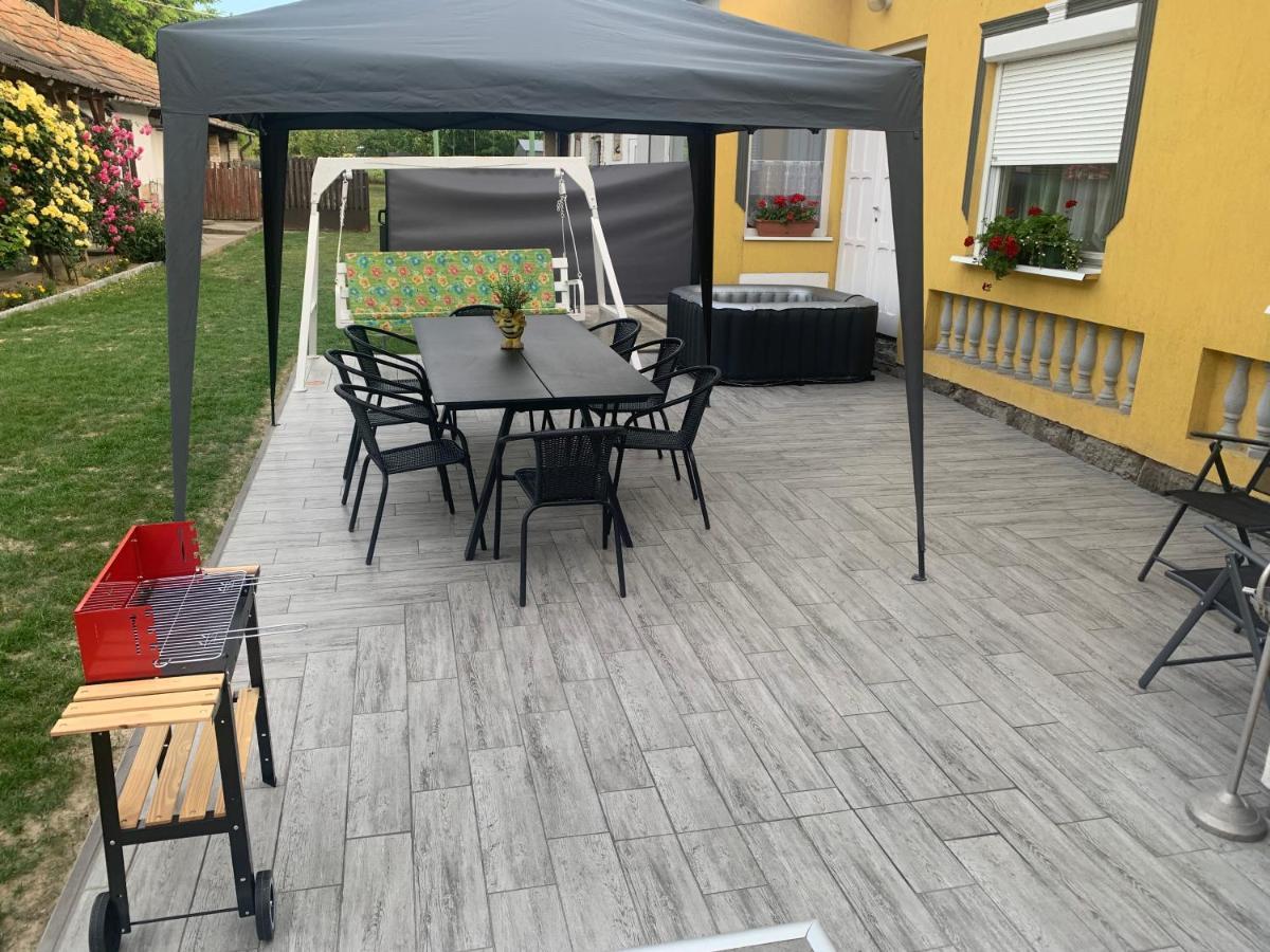 Viktor Apartmanhaz Zamárdi Extérieur photo